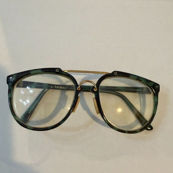 Vintage L\'Taiwan Optical Eyeglass Frames Green Tortoise Gold Tone USA Retro main image 4